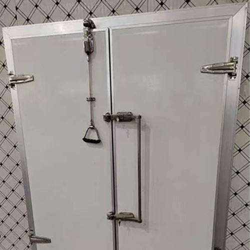 Semi Embedded Cold Room Swing Door For Industrial / Commercial Cold Storage Facilities
