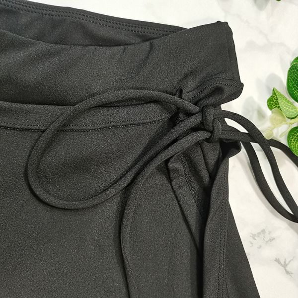 Дамы спорта простирания юбки тенниса черных женщин нейлона активные играют в гольф Skorts