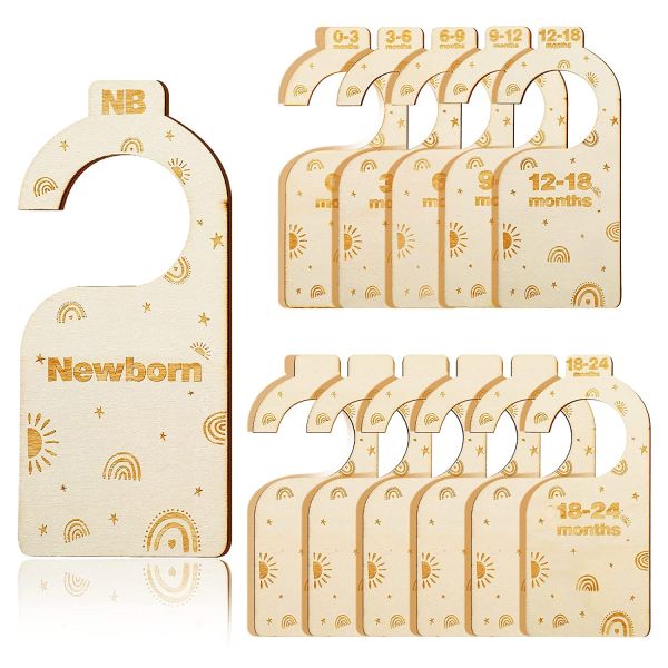 Dispositif de séparation de vêtements pour bébé en contreplaqué arc-en-ciel