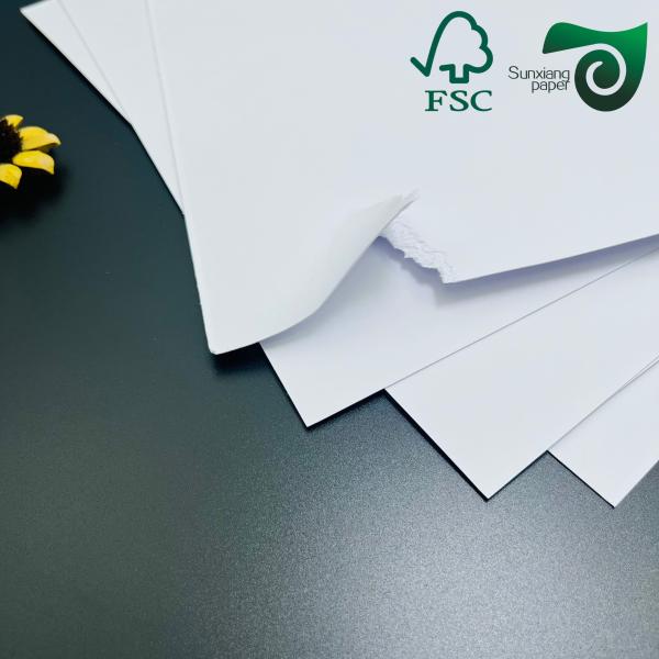 Papel blanco sin estucar sin madera de 180 g/m² y 230 g/m² en rollo para la producción de bolsas de la compra al por mayor en China