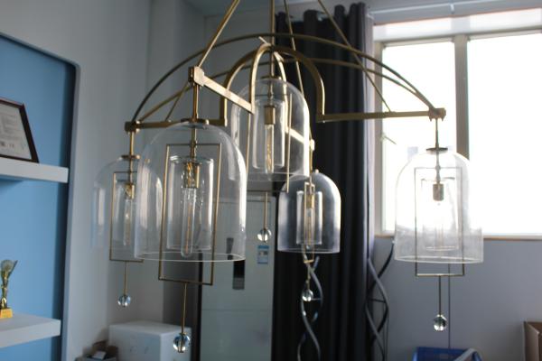 American Style Fulcrum Linear Brass Chandelier with Vintage Brass Finish 48.2 kg
