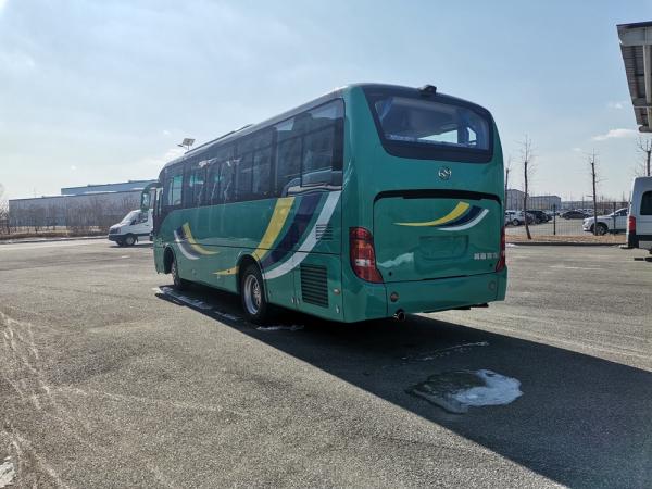 Electronic Control Huanghai 8.2m Staff Shuttle 44 Seater Bus 200km Range