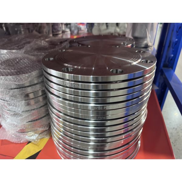 304/316L Stainless Steel Blind Flange – Corrosion-Resistant, Leak-Proof for Piping Sealing & Termination