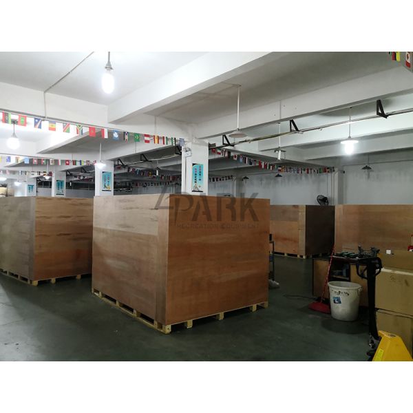 Mobile Truck 7d 9d Cinema Simulator with Electronic Platform / 5d Theater Equipment