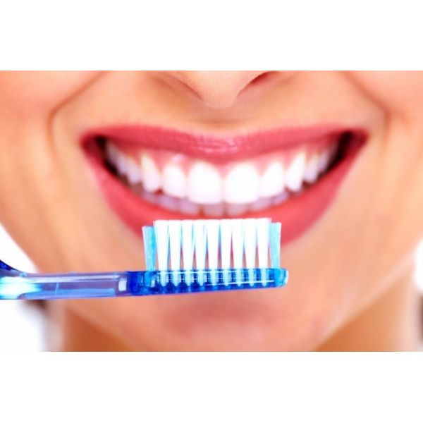 60 Days Availability Tooth Cleaning Toothbrushes for Advanced Oral Care
