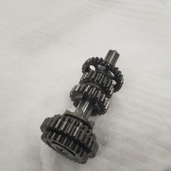 Chongqing Motorcycles Engine Parts Transmission Engine Counter Shaft 2021 Performance