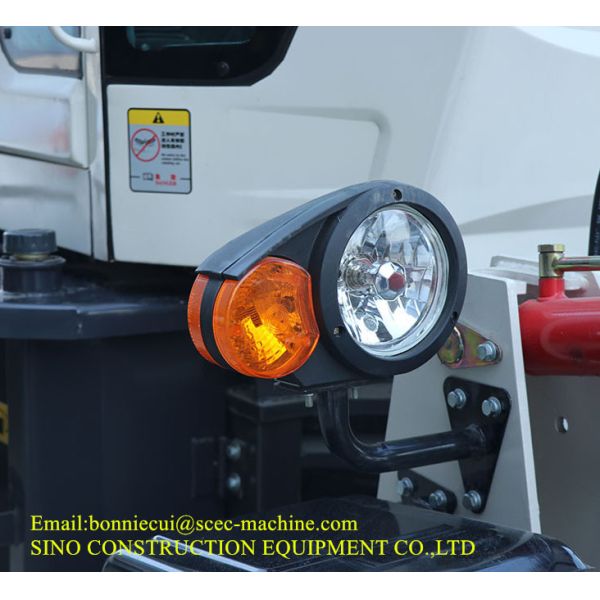 Каретный 6000mm дизельный грузоподъемник пересеченной местности 5000kg