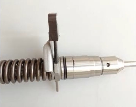 Spare Parts Diesel Engine Parts For EC290 EC360B Excavator Parts Diesel Fuel Injector 3155040