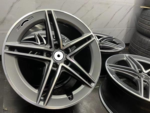5-Double-Spokes 19 Inch Rim Set
