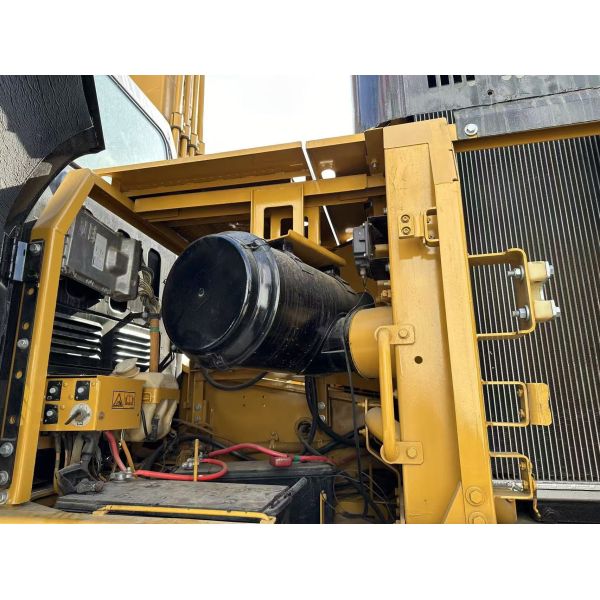 Secondhand 30 Ton Crawler Excavator Cat 330 Original Building Machinery Excavator