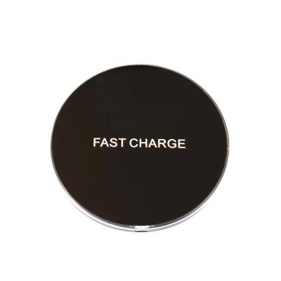 O carregador sem fio Multifunction de carregamento rápido 98x6MM plásticos grava o logotipo