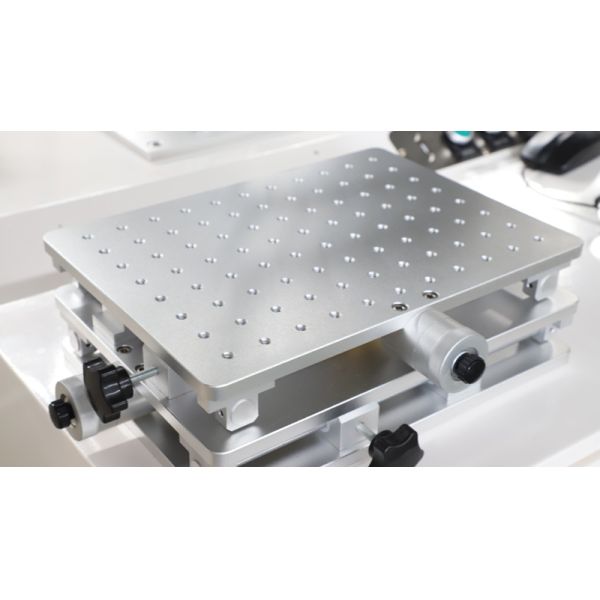 CAS Max Raycus IPG Fiber Laser Marking System Split Type Self Clean System