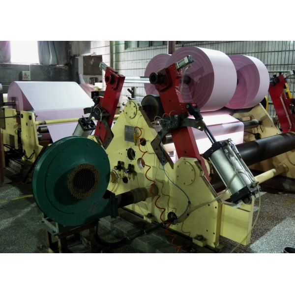 Slitter крена NCR 1200mm бумажного Rewinder Carbonless бумажная разрезая перематывать машина