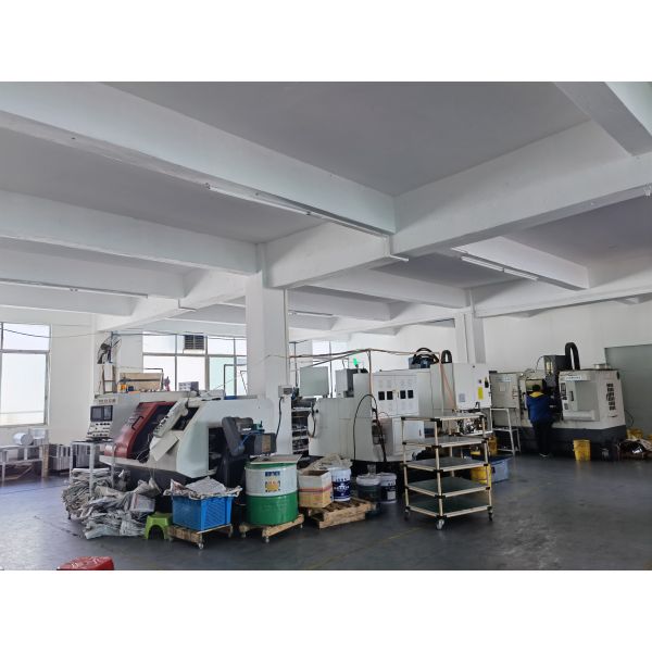 Центр колокол сплава машины CNC для диска зада 355*22mm Audi A7