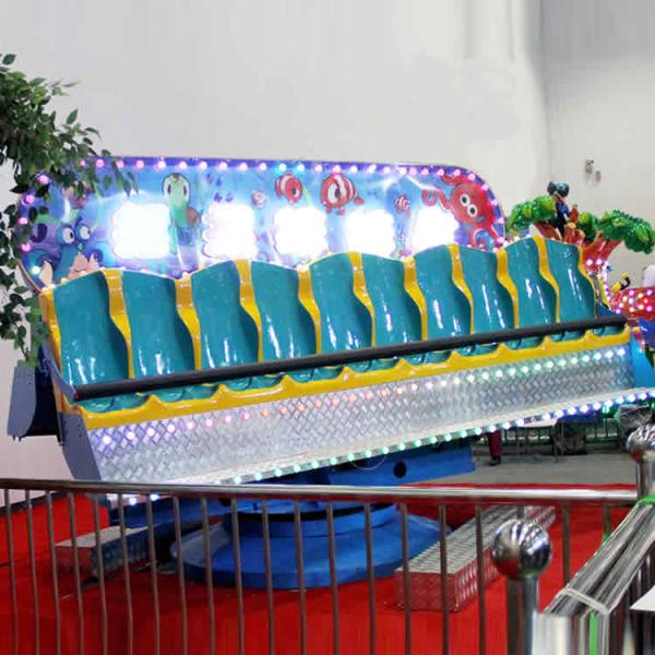 3-3.3m Commercial Kids Amusement Ride , Double Side Crazy Wave Ride