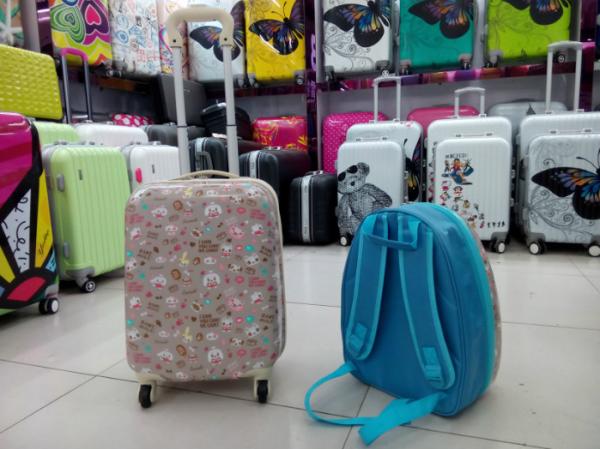 cheap popular 2014 new egg shaped kids backpacks bag in baigou baoding hebei China Factory