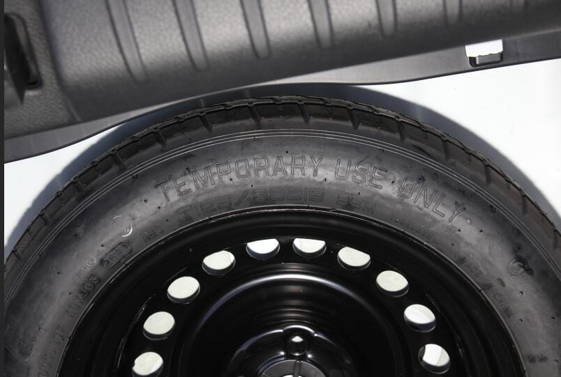 KIA KX1 2021 1.4L Xuxiang CVT Версия Бензиновый Маленький внедорожник Дистанционный ключ Сделано в Китае Новый автомобиль
