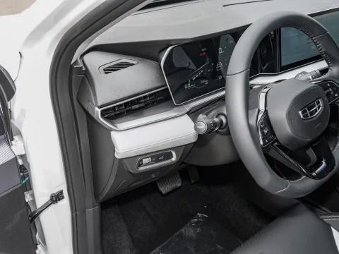 2023 Geely Coolray 1.5t DCT Compact SUV Binyue Geely Cars Coolray Displacement 2.0-2.6L