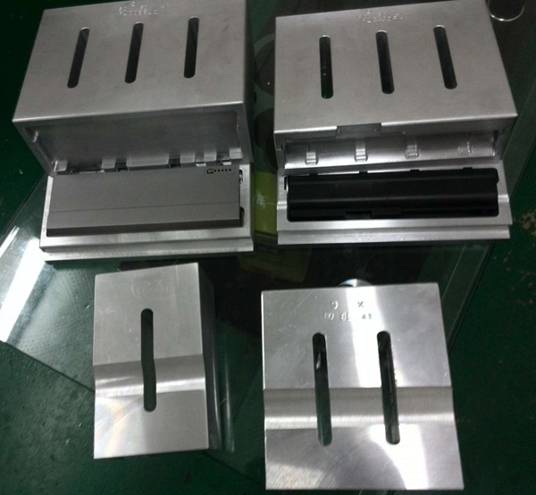 1500W Ultrasonic Welding Horn  Abs Plastic Power Outlet Ultrasonic Horn