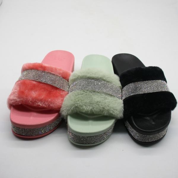 Non Slip 35 22.5cm Platform Fluffy Slippers Shiny Warm Faux Fur