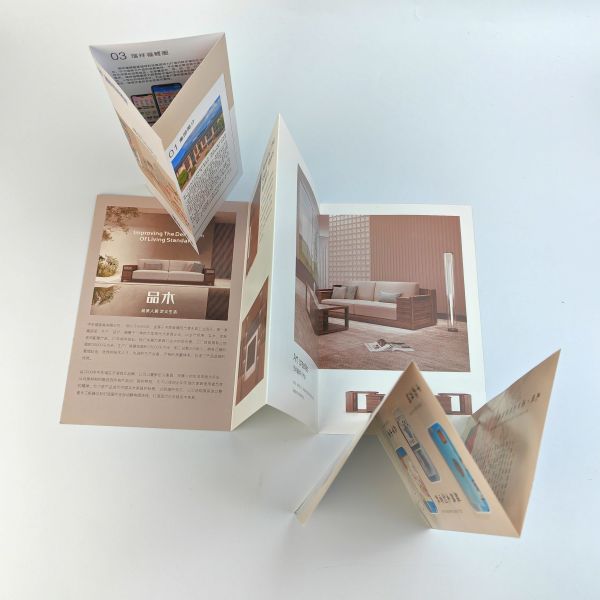 Brochure de l'usine Impression à la demande Feuilleton Flyer