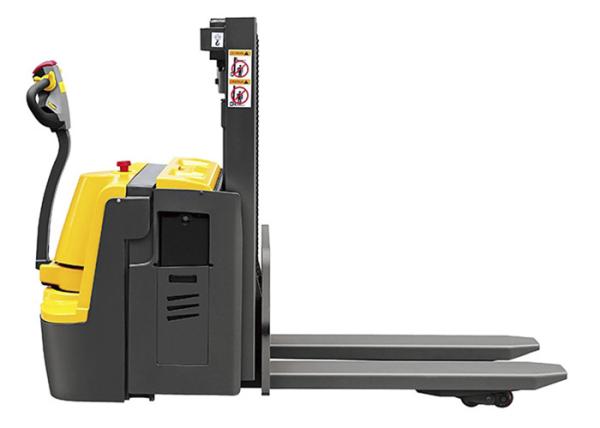 Double Pallet Warehouse Forklift Trucks Electric Type With Wear Resistant Wheel