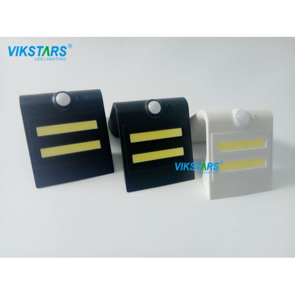 1.8W Solar Pathway Lights Human Infrared Sensing For Garden Park Lighting