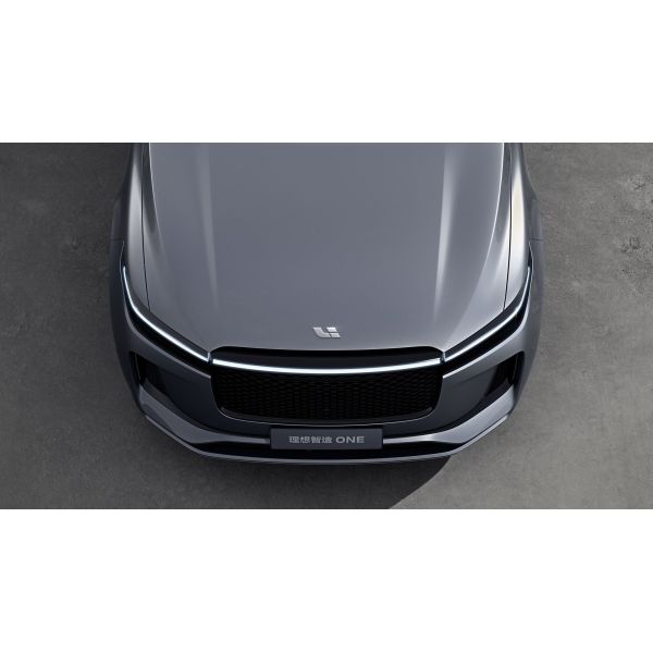 220km/h Plug In Hybrid SUV 700Km Range Four Screens Six Seater Electric Car