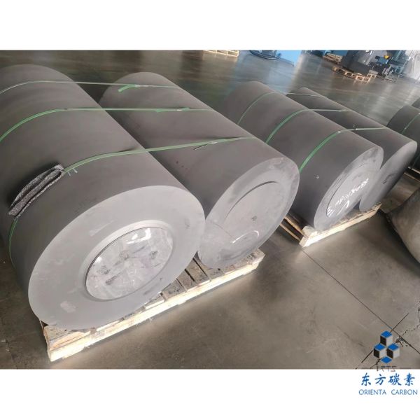 Conductivité thermique isostatique 1,80 G/Cm3 Blocs de graphite de silicium 110