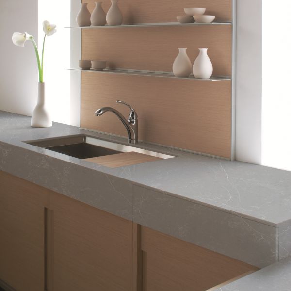 Устойчивые к царапинам искусственные кварцевые столешницы 2 см для кухни