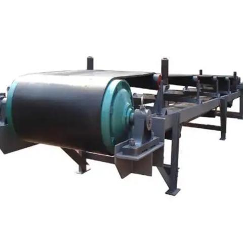 Cinturón transportador industrial fijo para materiales a granel