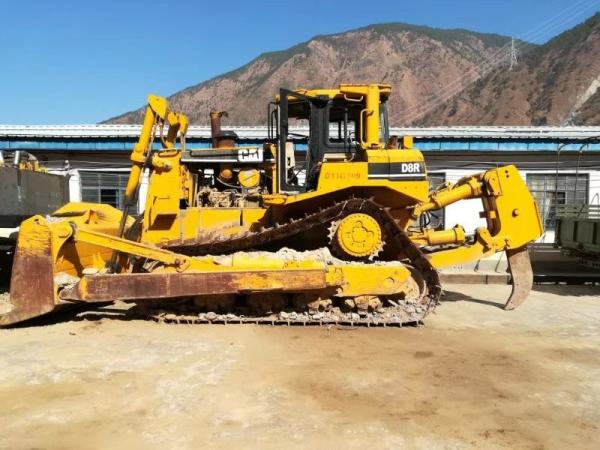D8R Second Hand Caterpillar Bulldozer , Used Cat Bulldozer with Blade / ripper