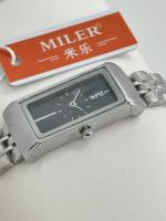 Hommes Femmes Dernières montres de poignet Design Miler Marque Montre au quartz de Guangzhou