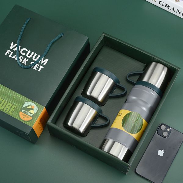 Business Vacuum Bottle Type Outdoor Flask Set with Large Capacity and 3 Lids