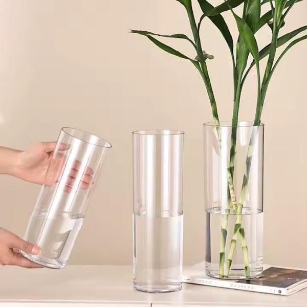 Custom Wholesale Luxury Modern Transparent Acrylic Candle Holder Pillar Floating Candle Decoration Transparent Wedding Vase