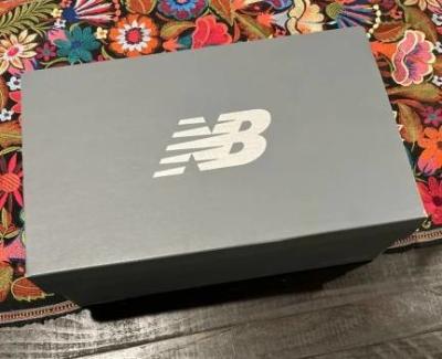 NB 彩色印刷処理の靴包装箱