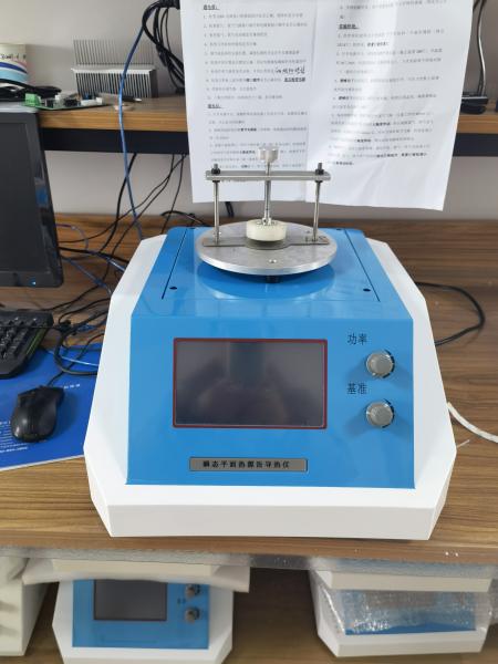 Método de fuente de calor de plano transitorio para el probador de conductividad térmica