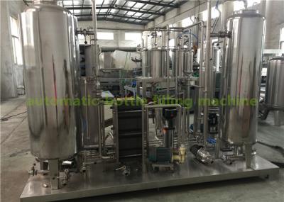 Máquina de mistura automática carbonatada da bebida da bebida do CO2 gás industrial com os tanques 3000L três