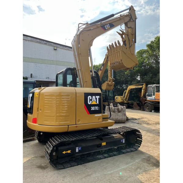 Original Japan CAT MINI Crawler Digger 307E2 Ton Excavator 7TON Operating Weight 27kW