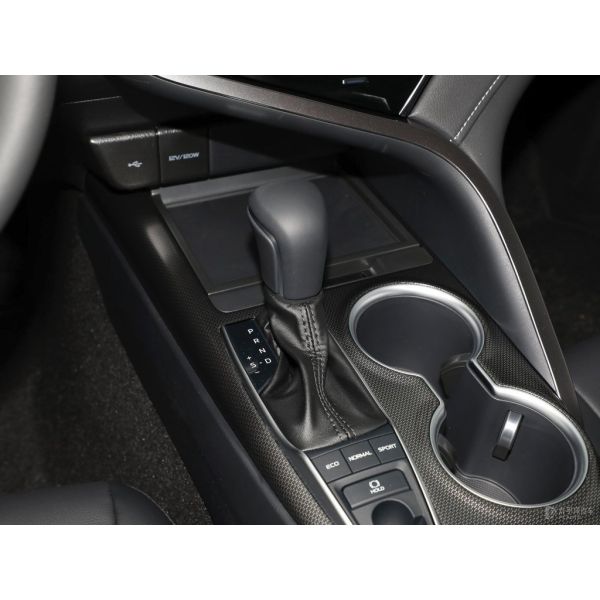 Седан Toyota Camry 2023 2.5hq Mh EV Двойной двигатель Флагманский гибридный автомобиль Бензиновый автомобиль