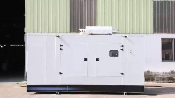 Water Cooled Marine Diesel Generator , Soundproof Cummins Engine Generator