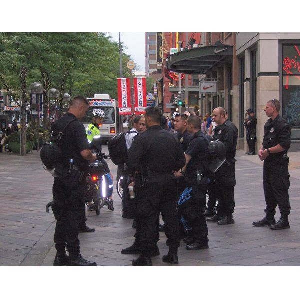 KELIN KL-01ARS shoulder protector military equipment /riot police for Anti-riot gear system