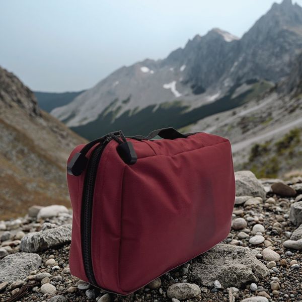 Travel Emergency First Aid Outdoor Kit Medical Bug Out Medical Kit For Active Pursuits