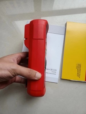 Fluke 28 II Ex 本質的に安全な真のRMSデジタルマルチメーター