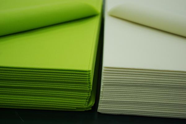 Durable Disposable Non Woven Tablecloth Spunbond Nonwoven Fabric for Catering industry