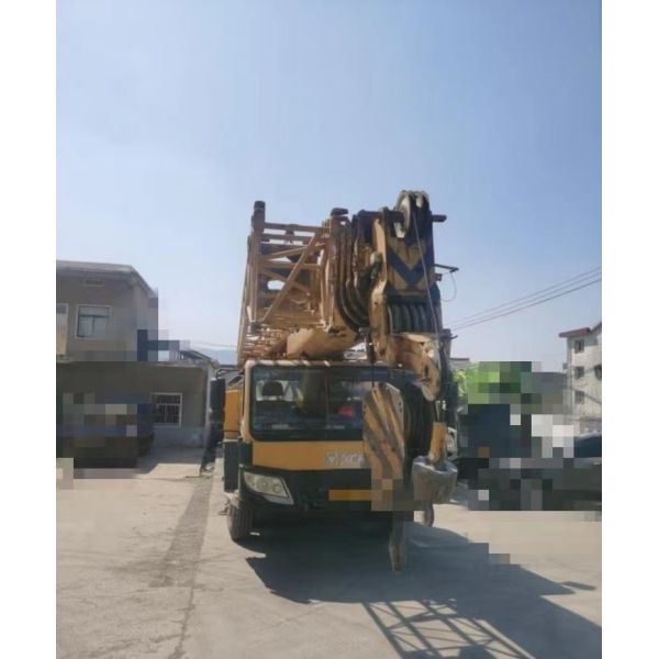 ISO9001 Certified Chinese Rough Terrain Crane Truck Cranes 70t Lifting in Orange