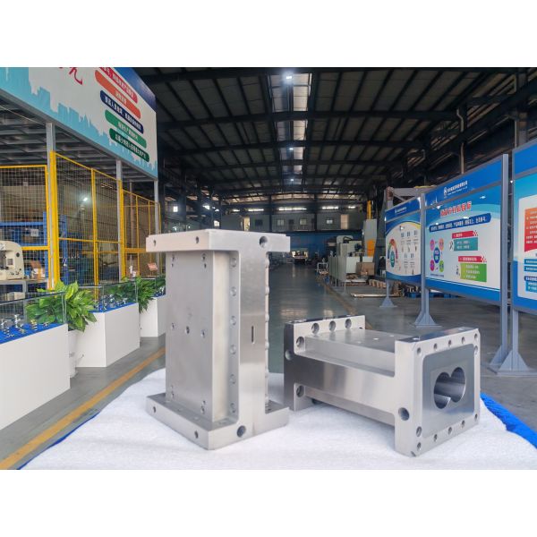 Masterbatch Production Twin Screw Extrusion Components Durable Barrel For Smooth Production