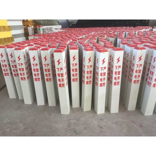 FRP Processing Service Cutting Square Triangular Fiberglass Marker Post Warning Stakes