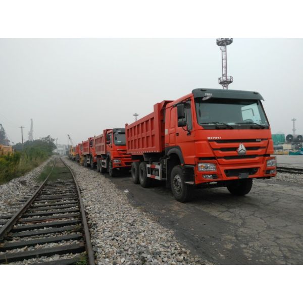 Ventral Lifting Liquid Tanker Truck 6x4 Tipping Dumper Sinotruk Howo 10 Wheeler Tipper Dump Truck