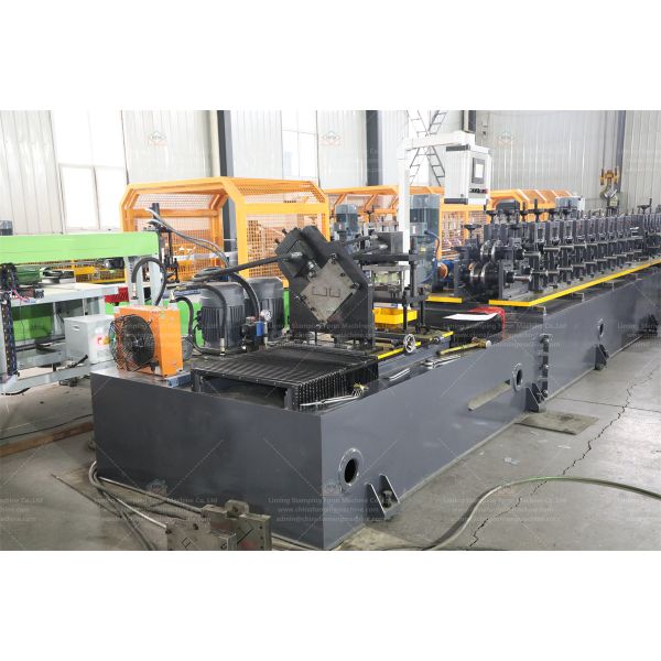 Ud/CD/Uw/Cw Stud and Track Roof Sheet Tile Roll Forming Machinery Making Machine